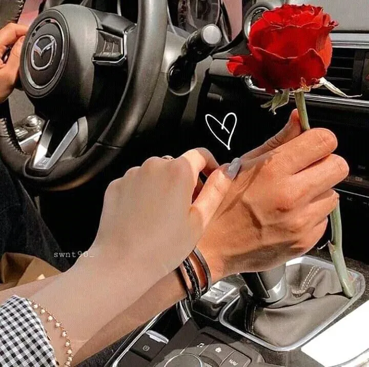 100+ ảnh nắm tay người yêu lãng mạn nhất để kể chuyện tình yêu